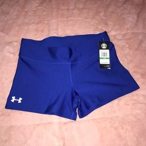 UNDER ARMOUR SHORTS